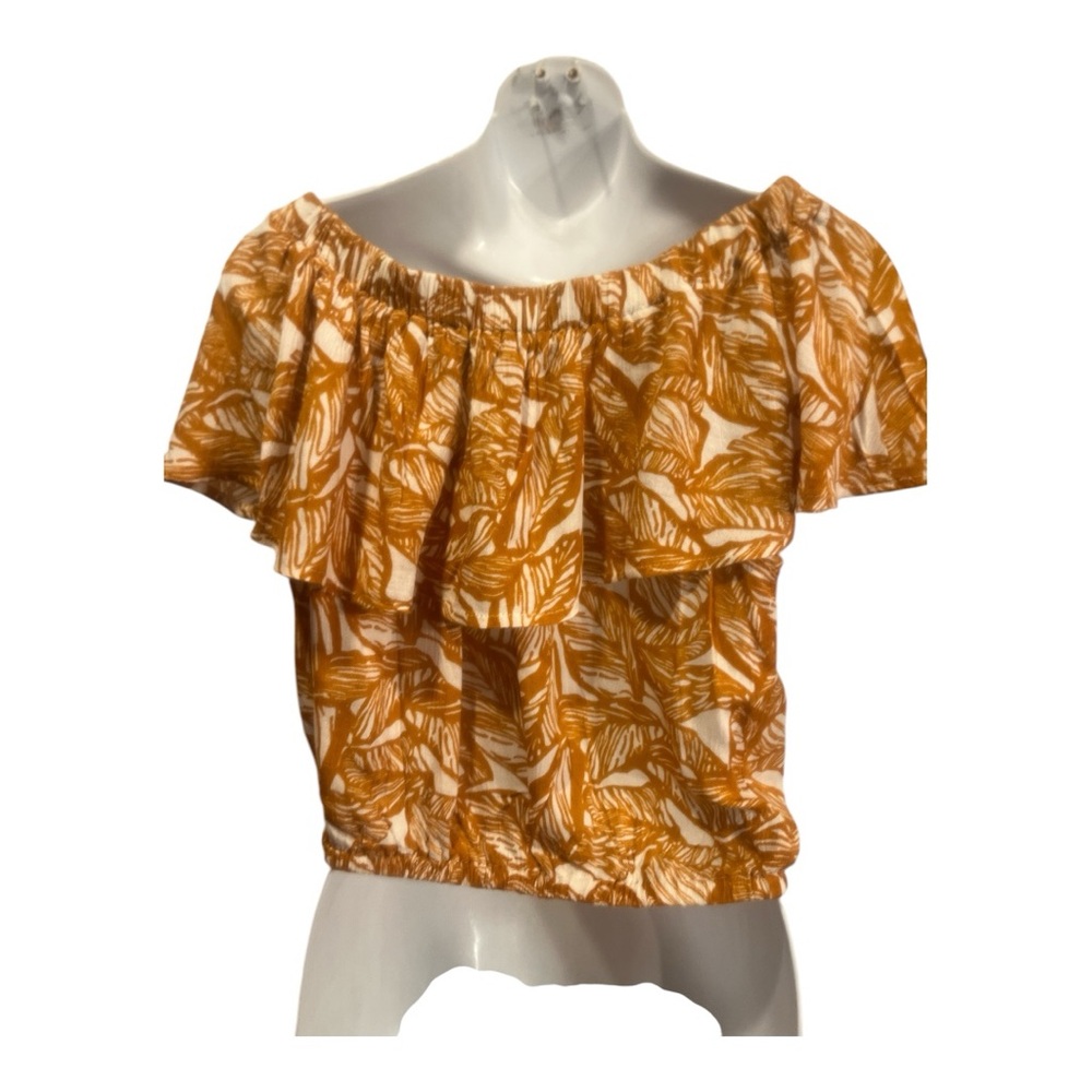 Derek Heart Off-Shoulder Ruffle Top. Size medium - Picture 3 of 9